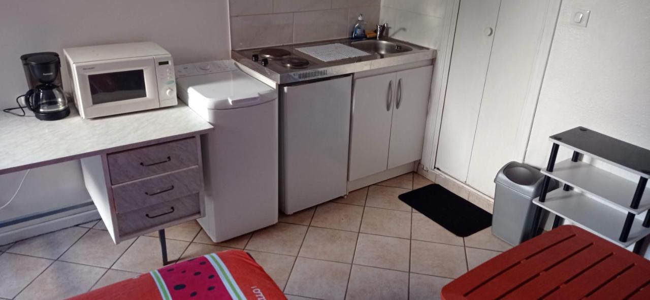 Appartement Meublée Indépendante, Avec Piscine, Pour 2 Personnes Toulouse